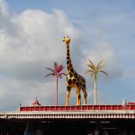 Giraffe Statue at Flea Market | Traders World
