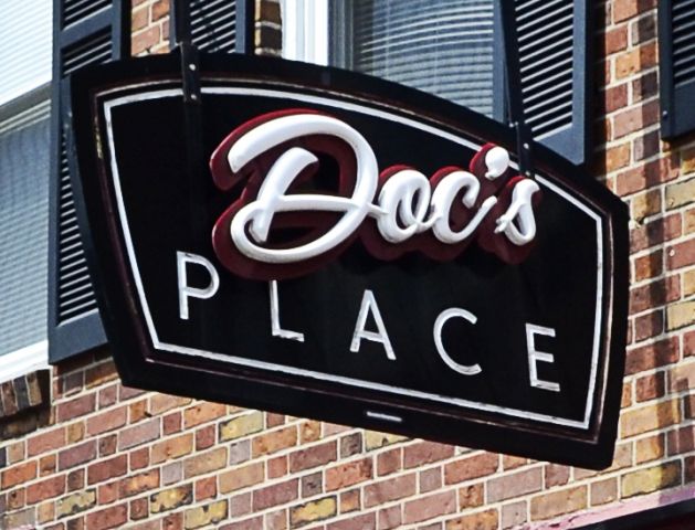Doc's Place | Lebanon Ohio Restaurant