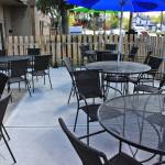 Outdoor seating | Aponte's in Mason