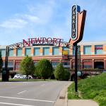 Newport on the Levee exterior and parking garage
