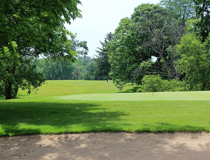 Armco Park, Lebanon, Ohio Golf course information and reviews.