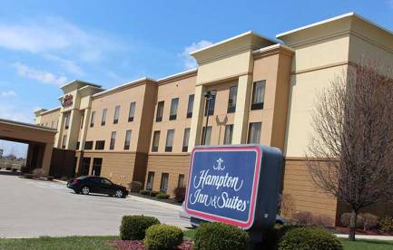 Hampton Inn & Suites