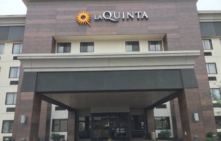 La Quinta Inn & Suites Cincinnati NE Mason
