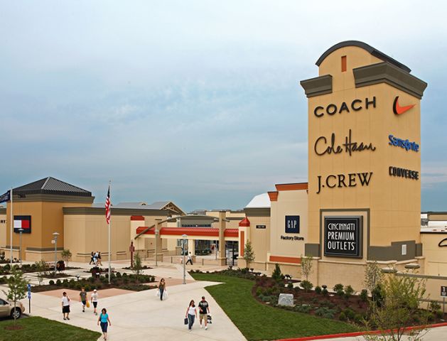 Cincinnati Premium Outlets | Monroe, Ohio
