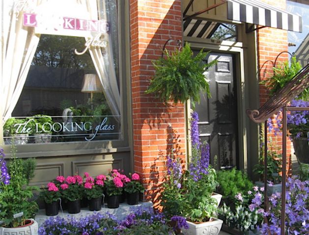 The Looking Glass | Waynesville, Ohio